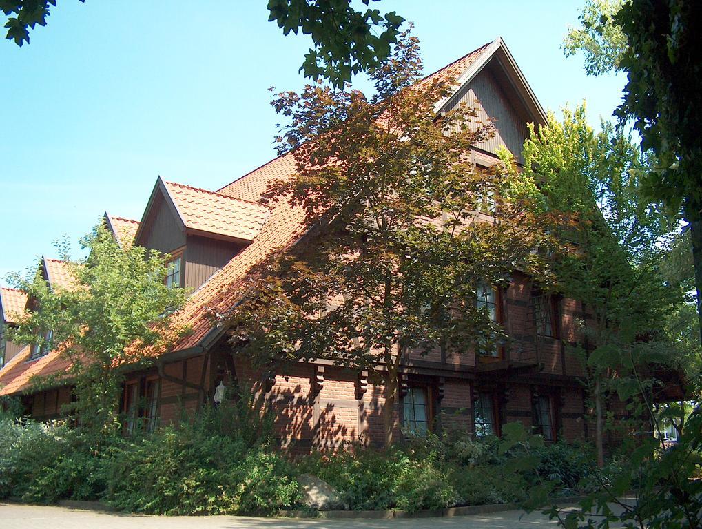 Akzent Hotel Zur Wasserburg - Hotel Garni Bed & Breakfast Harpstedt Exterior photo